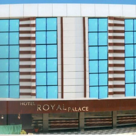 Hotel Royal Palace Порт-Блэр Экстерьер фото